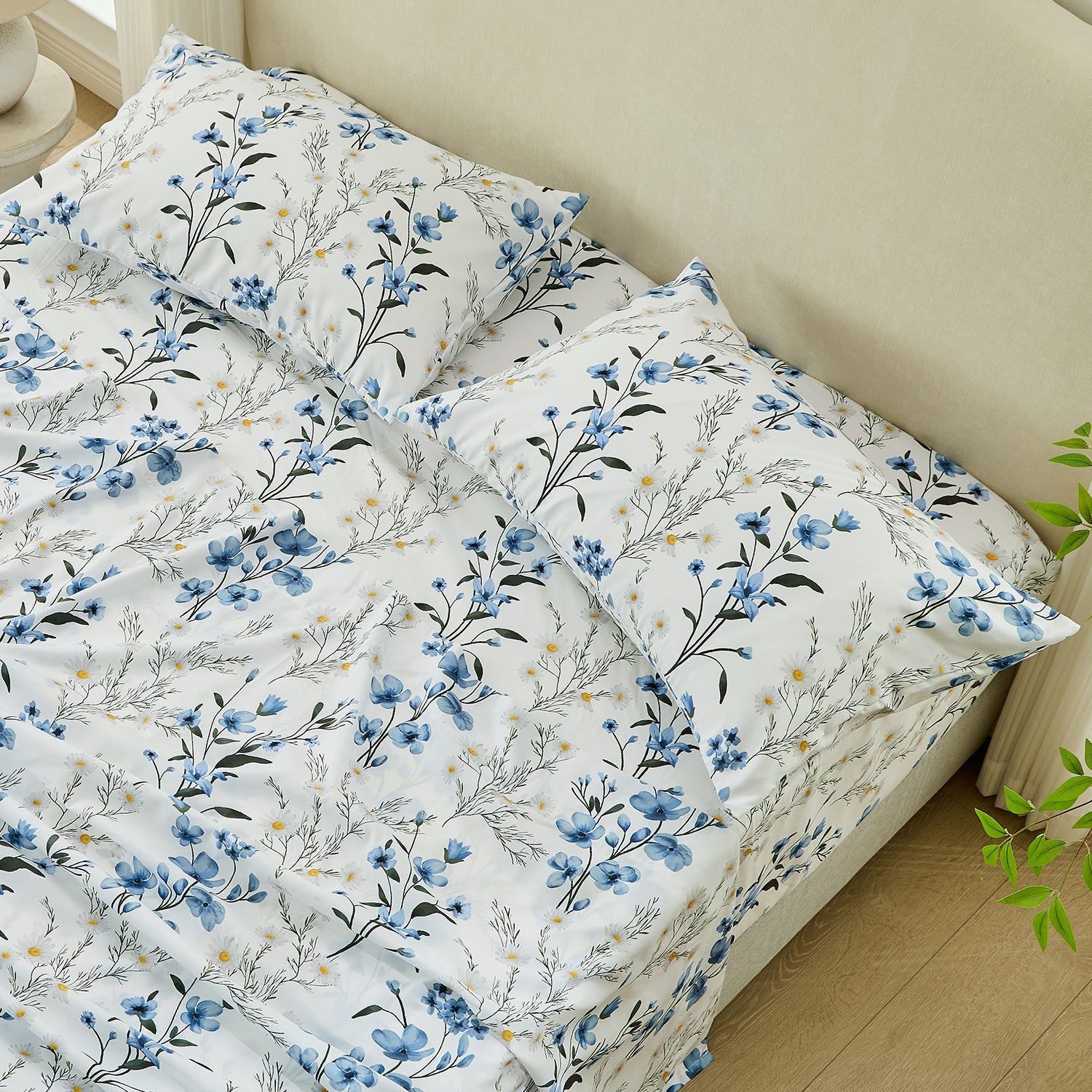 Litanika Sweet Pea Floral 4-piece bedding sheet set with colorful floral pattern on soft fabric.