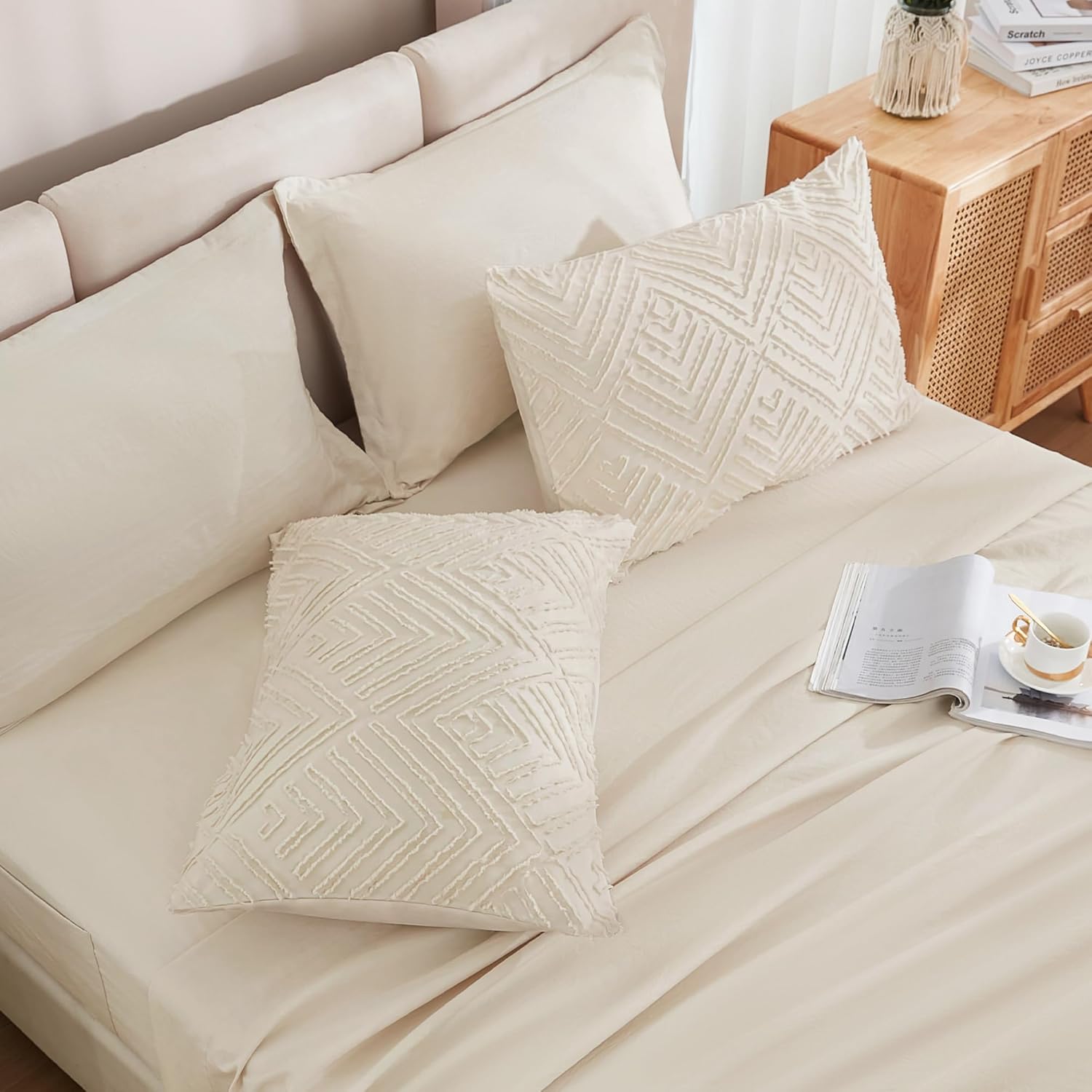 Tufted Boho Fluffy 7 Pieces Comforter Set - LITANIKA