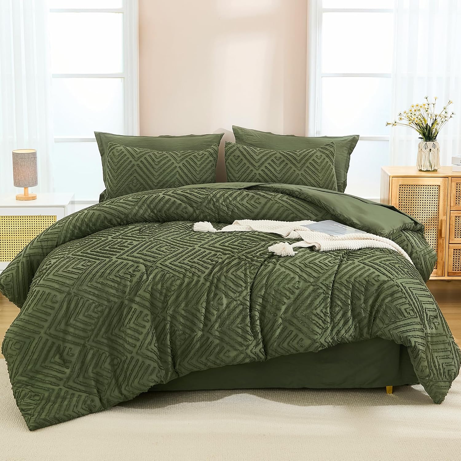 Tufted Boho Fluffy 7 Pieces Comforter Set - LITANIKA
