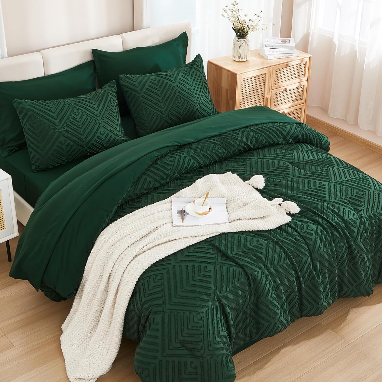 Tufted Boho Fluffy 7 Pieces Comforter Set - LITANIKA