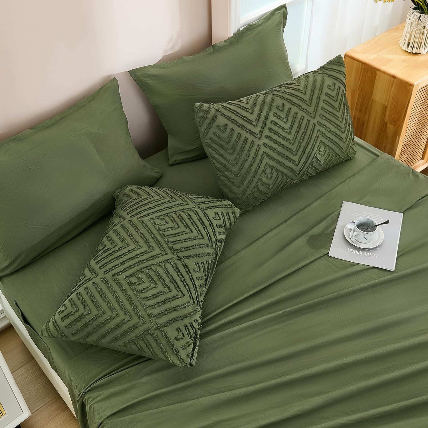 Tufted Boho Fluffy 7 Pieces Comforter Set - LITANIKA