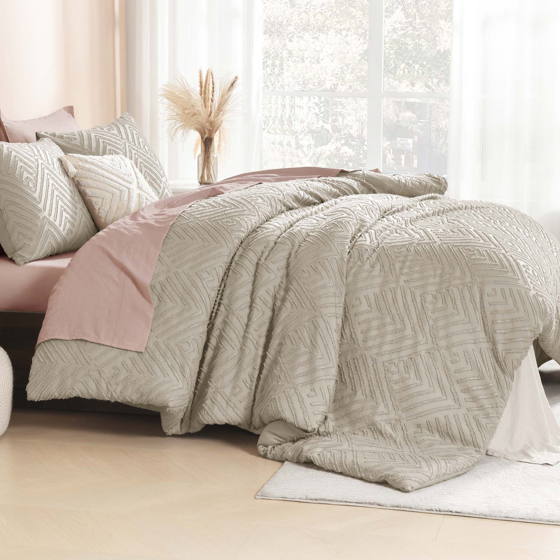 Tufted Boho Lightweight Fluffy 3 Pieces Comforter Set - LITANIKA