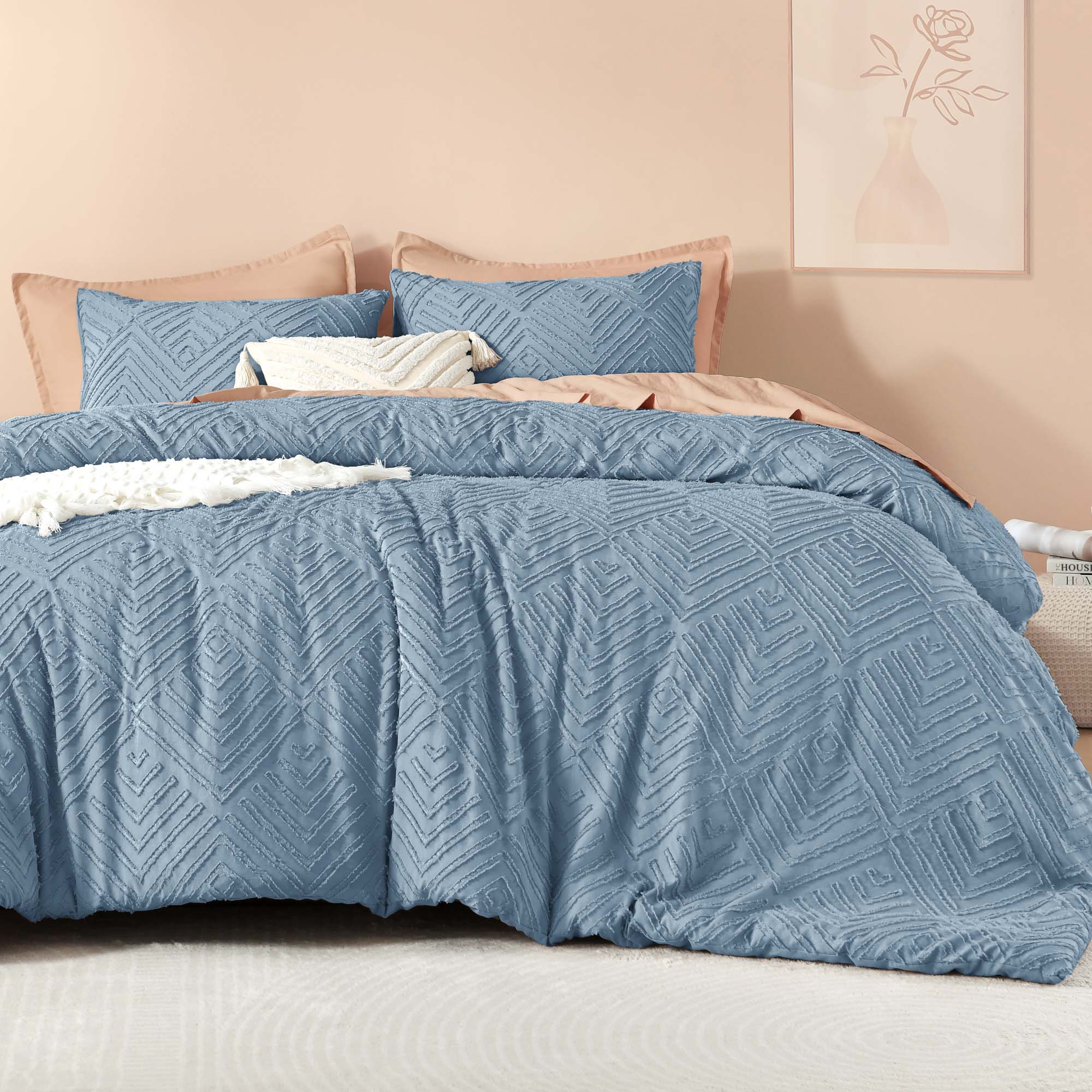 Tufted Boho Lightweight Fluffy 3 Pieces Comforter Set - LITANIKA