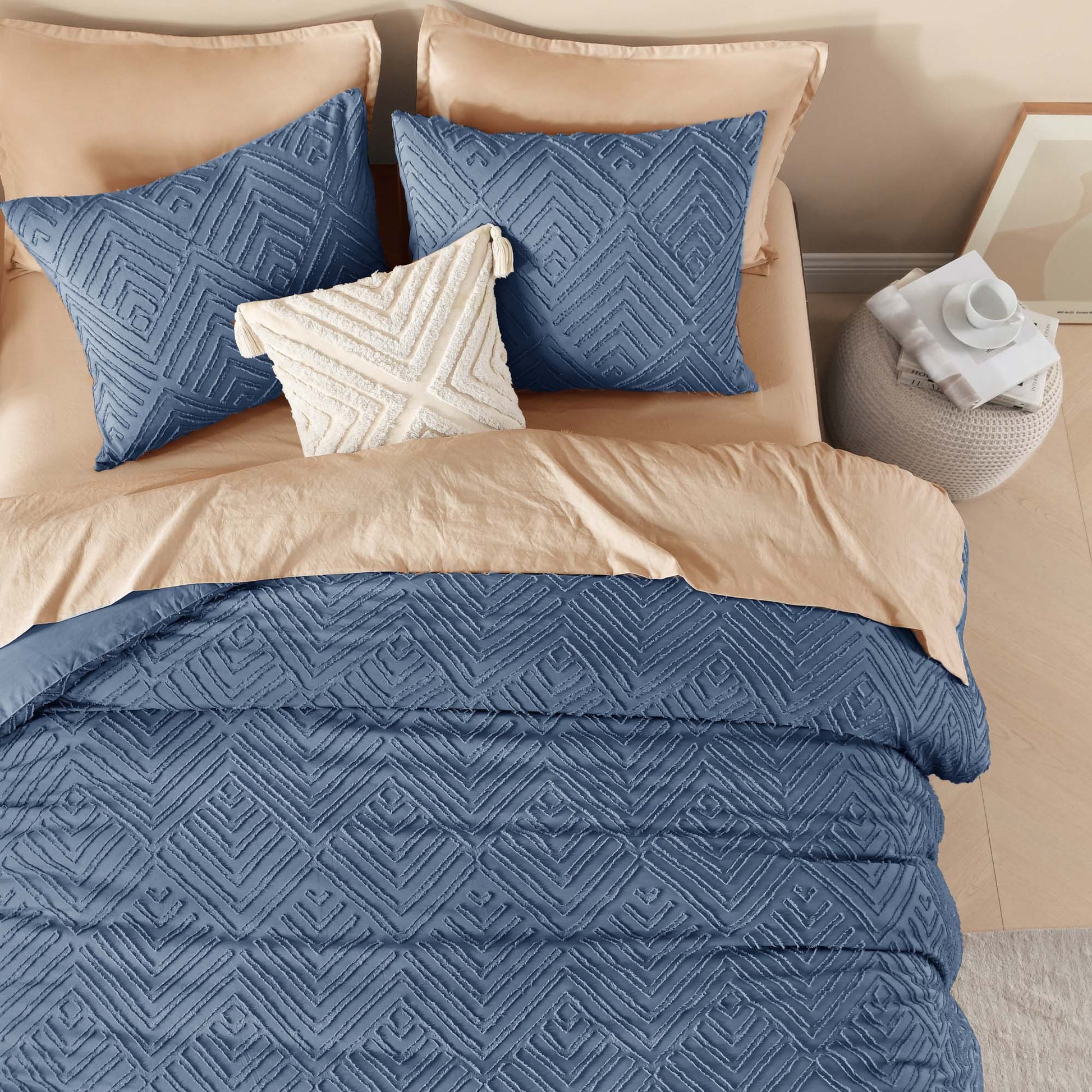 Tufted Boho Lightweight Fluffy 3 Pieces Comforter Set - LITANIKA