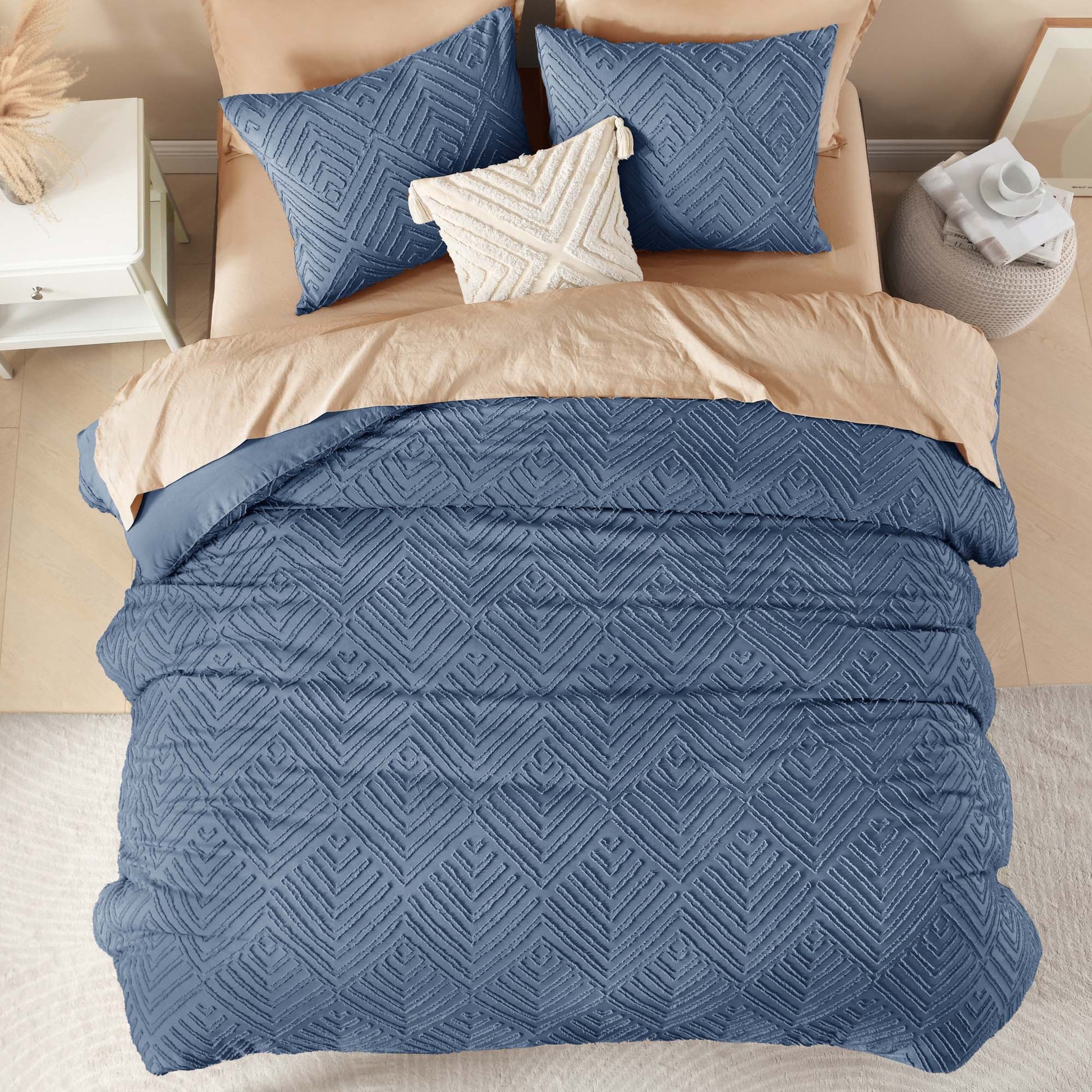 Tufted Boho Lightweight Fluffy 3 Pieces Comforter Set - LITANIKA