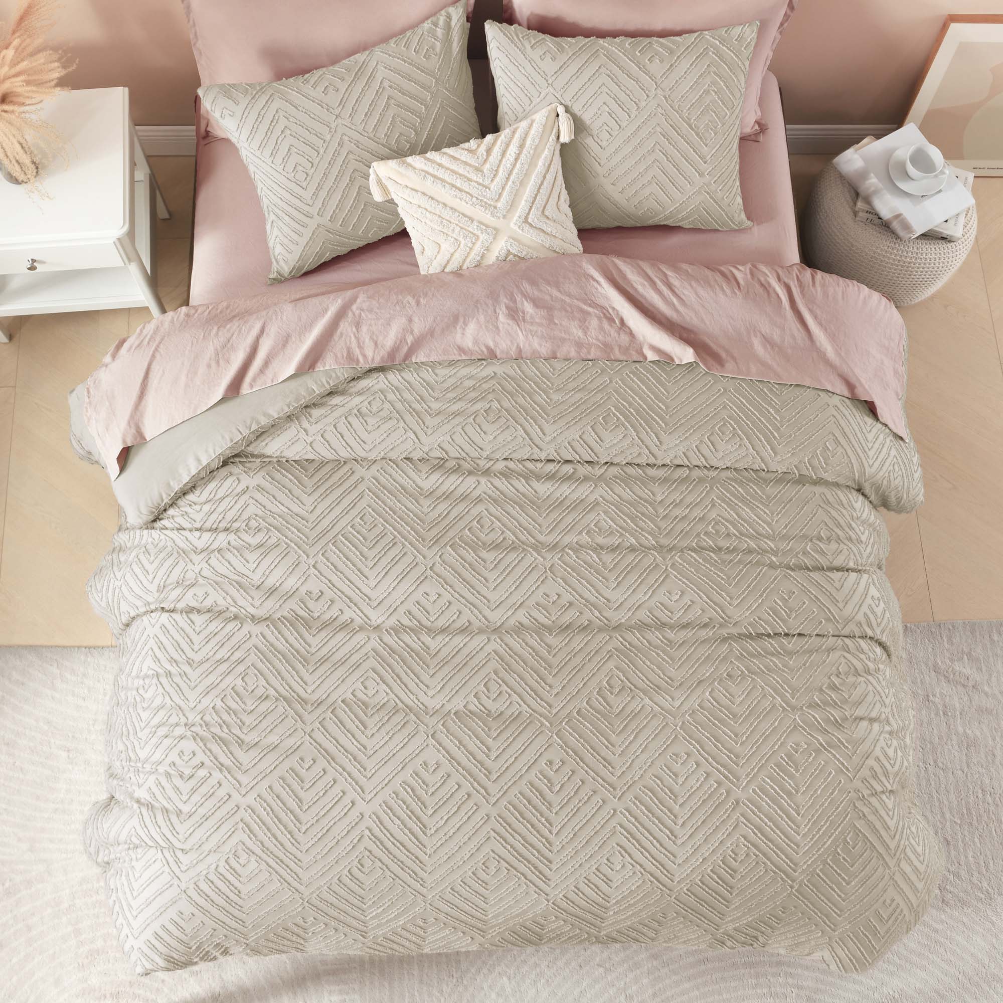 Tufted Boho Lightweight Fluffy 3 Pieces Comforter Set - LITANIKA