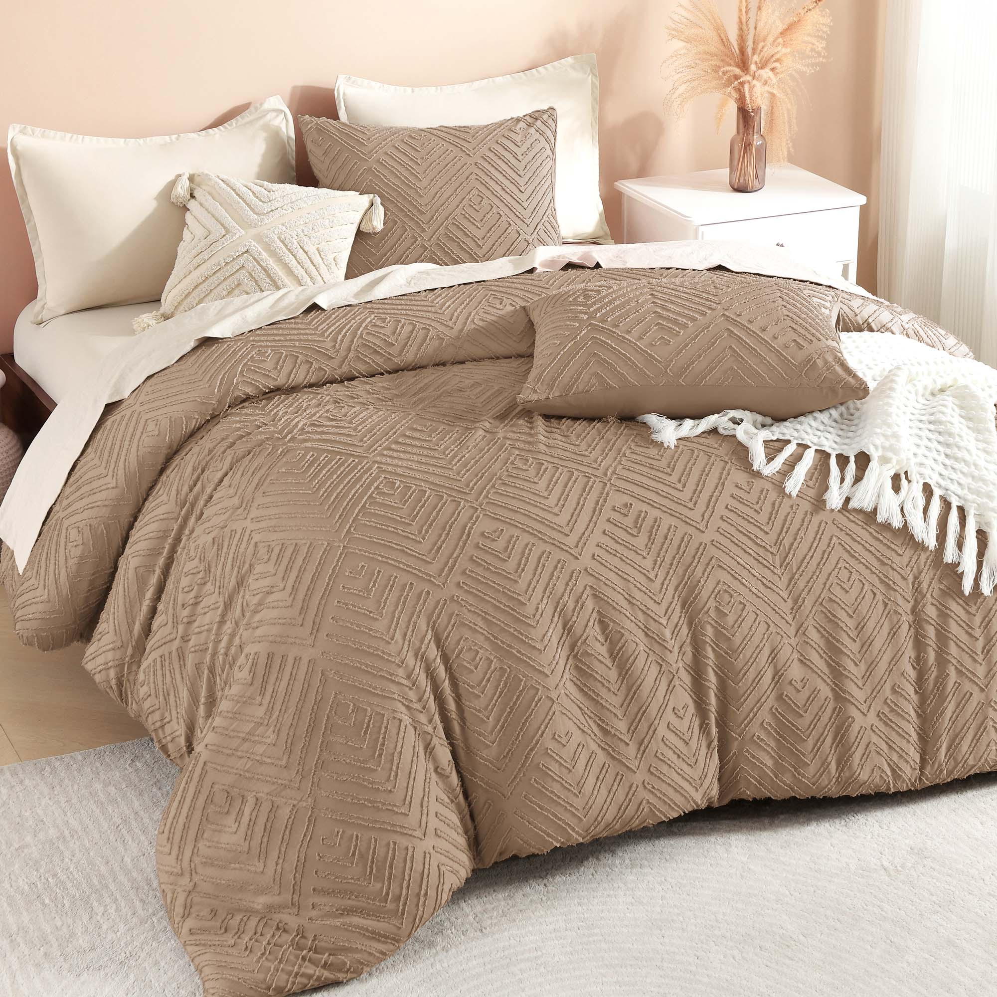 Tufted Boho Lightweight Fluffy 3 Pieces Comforter Set - LITANIKA