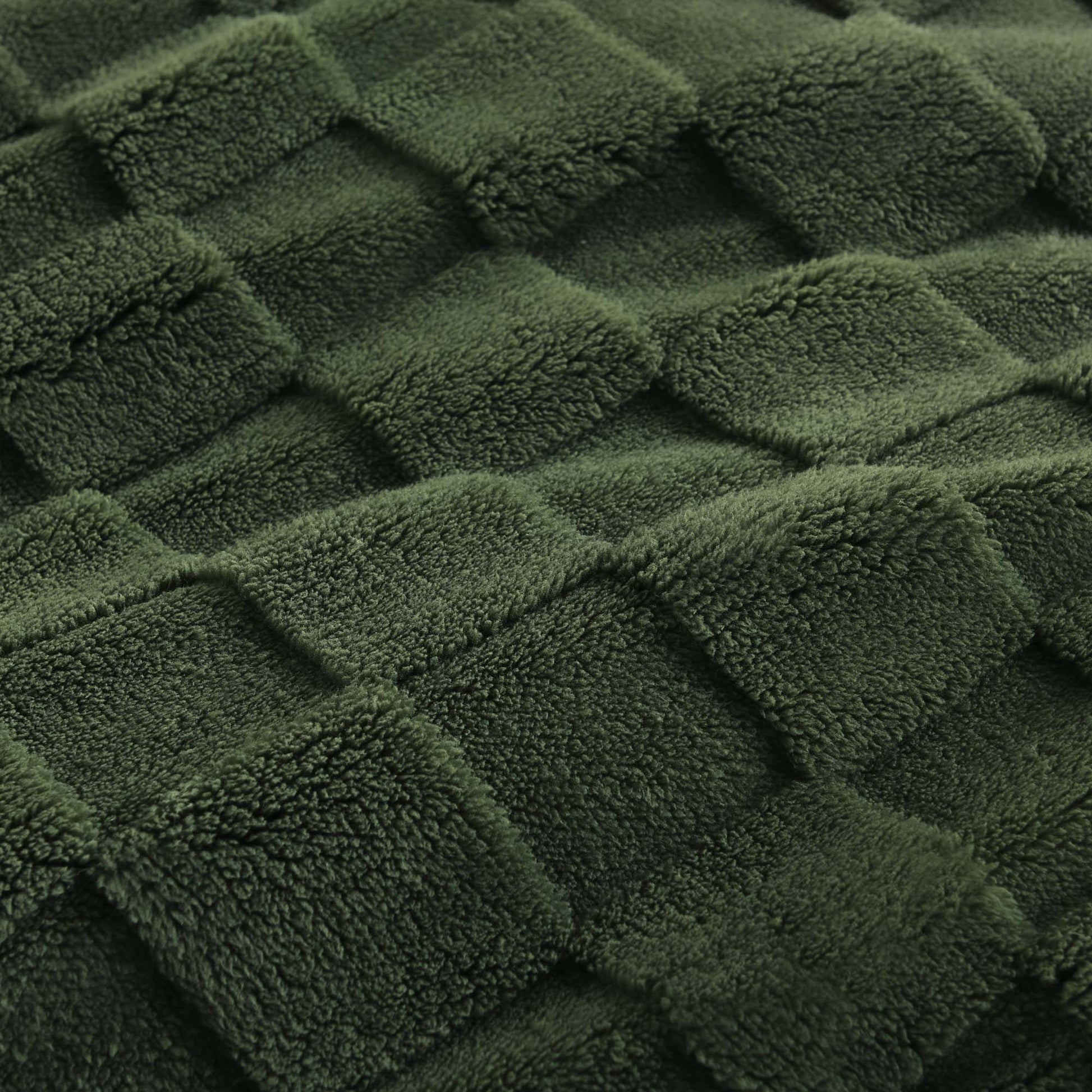 Winter Fluffy Warm Sherpa Fleece Checkered Plush Fuzzy 3 Pieces Comforter Set - LITANIKA